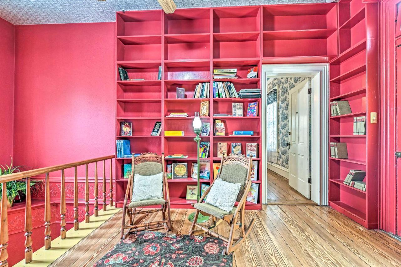 The Lilly House Historic Glen Rose Home With Porch! Bagian luar foto